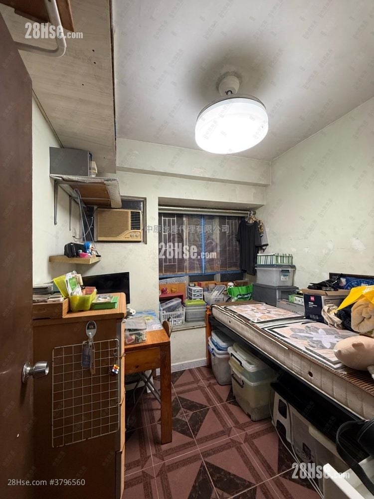 伟景花园 售盘 2 房 , 1 浴室 550 平方尺