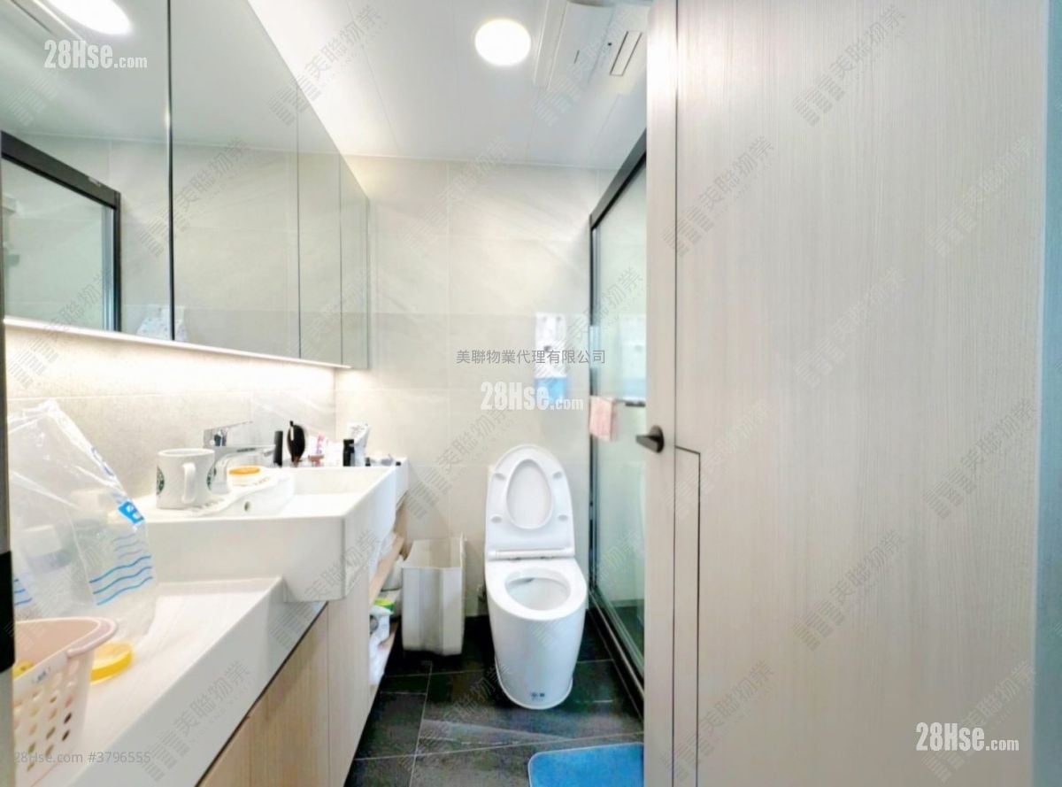 Harbourview Garden Sell 3 Bedrooms , 3 Bathrooms 839 ft²