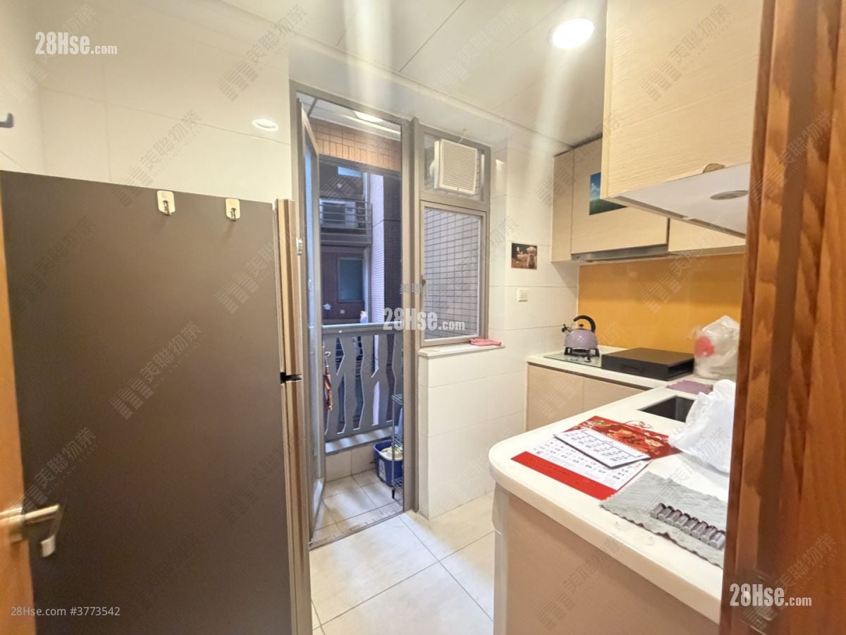 Greenview Villa Sell 2 Bedrooms , 1 Bathroom 535 ft²