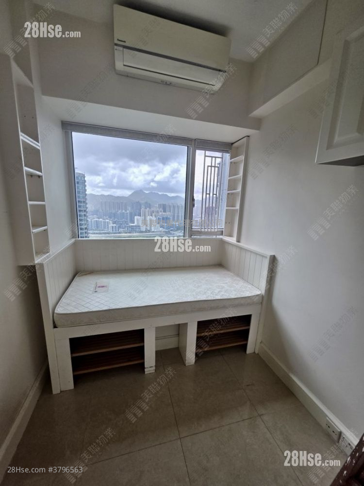 The Capitol Sell 2 Bedrooms 519 ft²