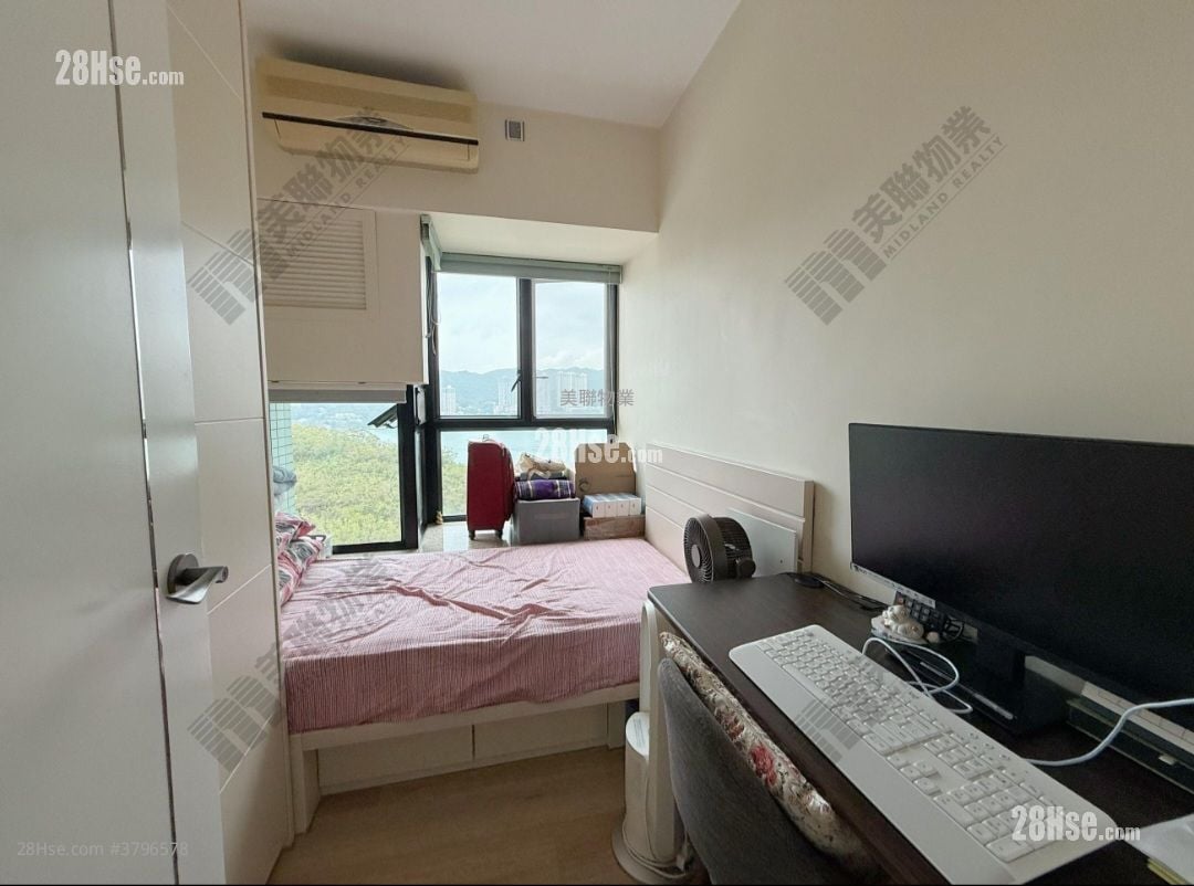 Park Island Sell 3 Bedrooms , 2 Bathrooms 707 ft²