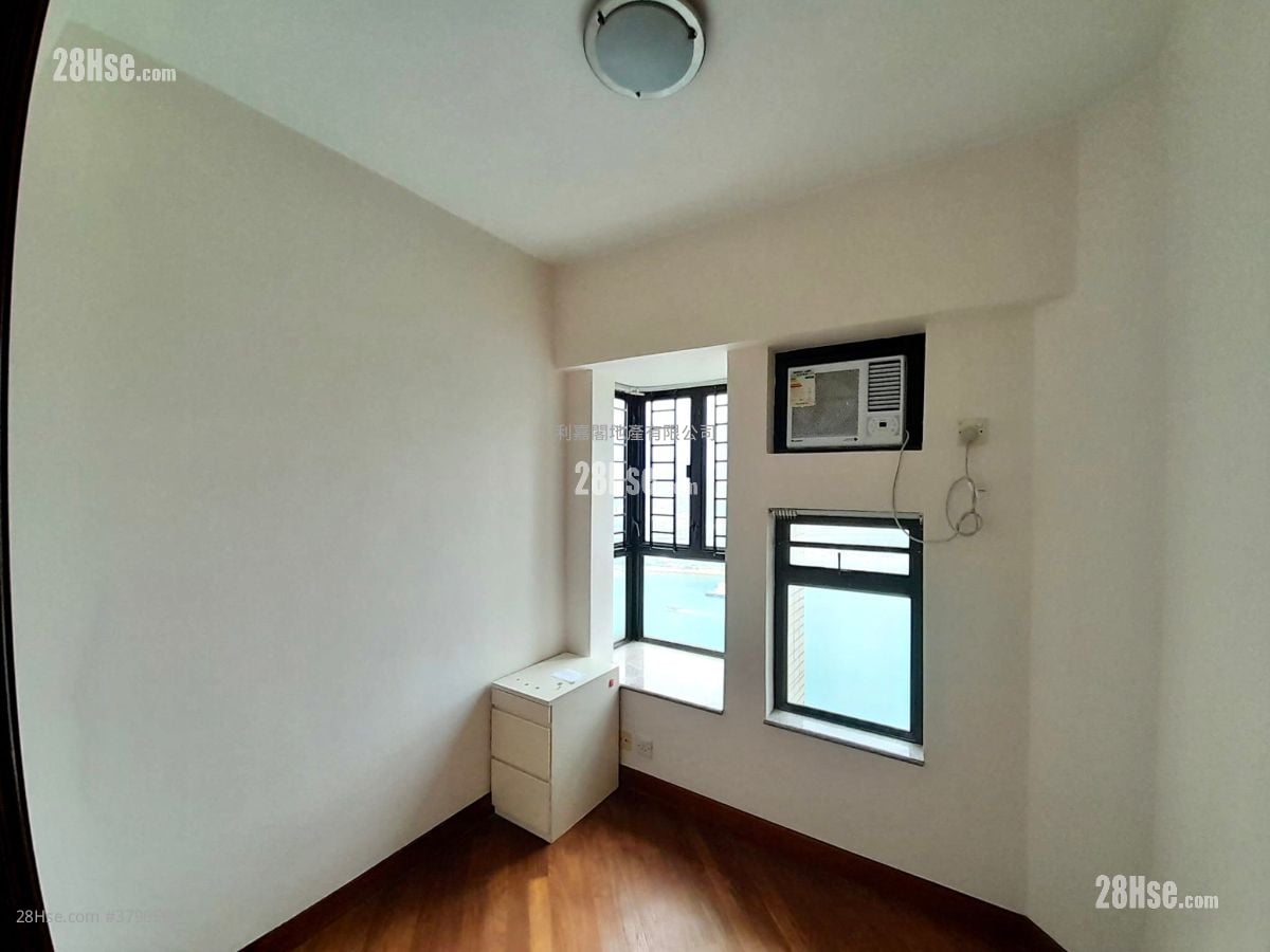 海欣花园 售盘 2 房 463 平方尺