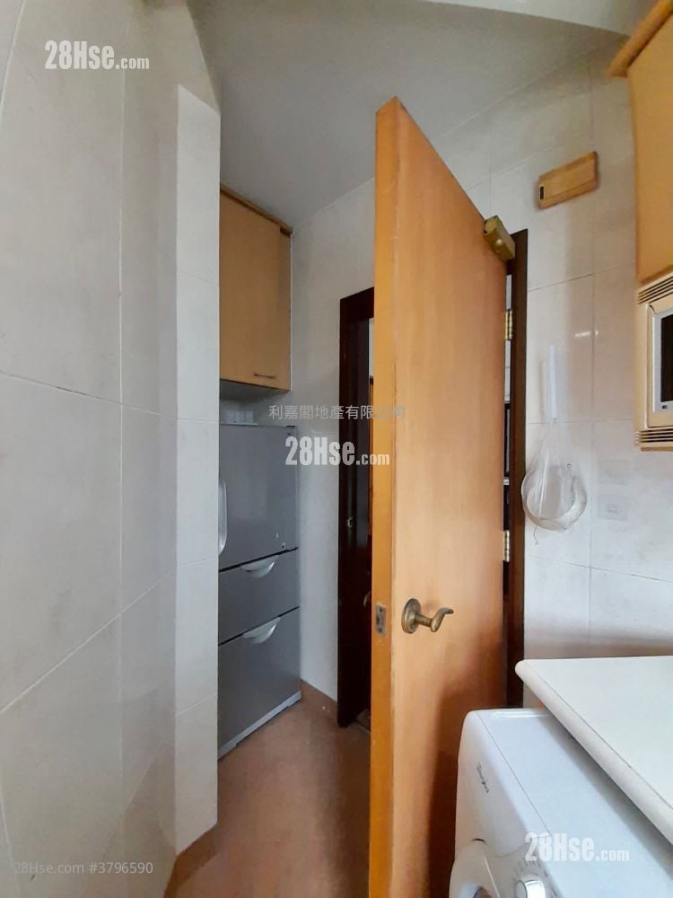 海欣花园 售盘 2 房 463 平方尺