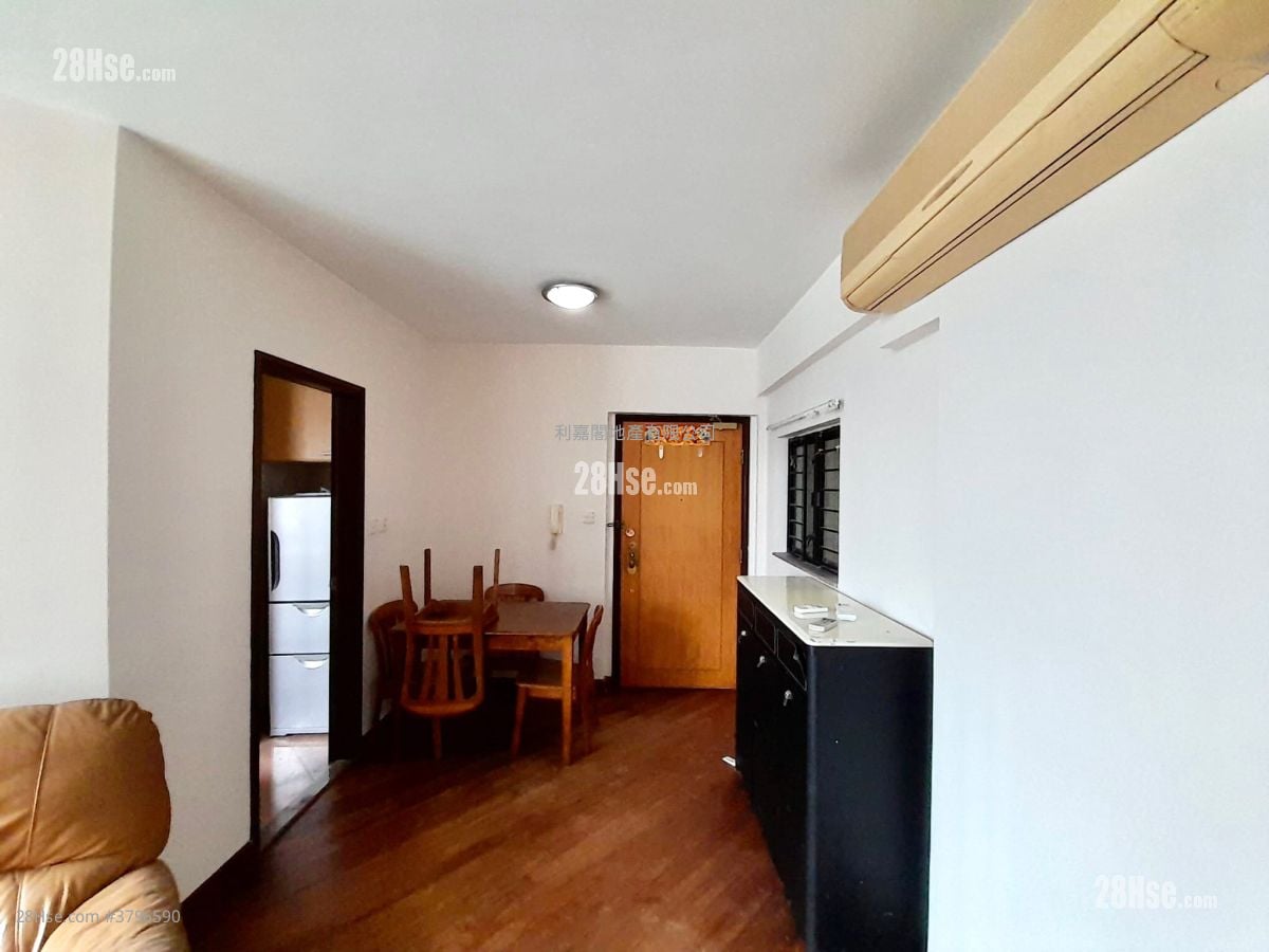 海欣花园 售盘 2 房 463 平方尺