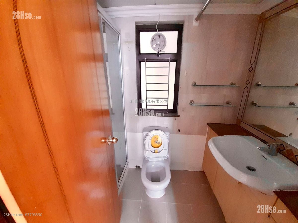 海欣花园 售盘 2 房 463 平方尺