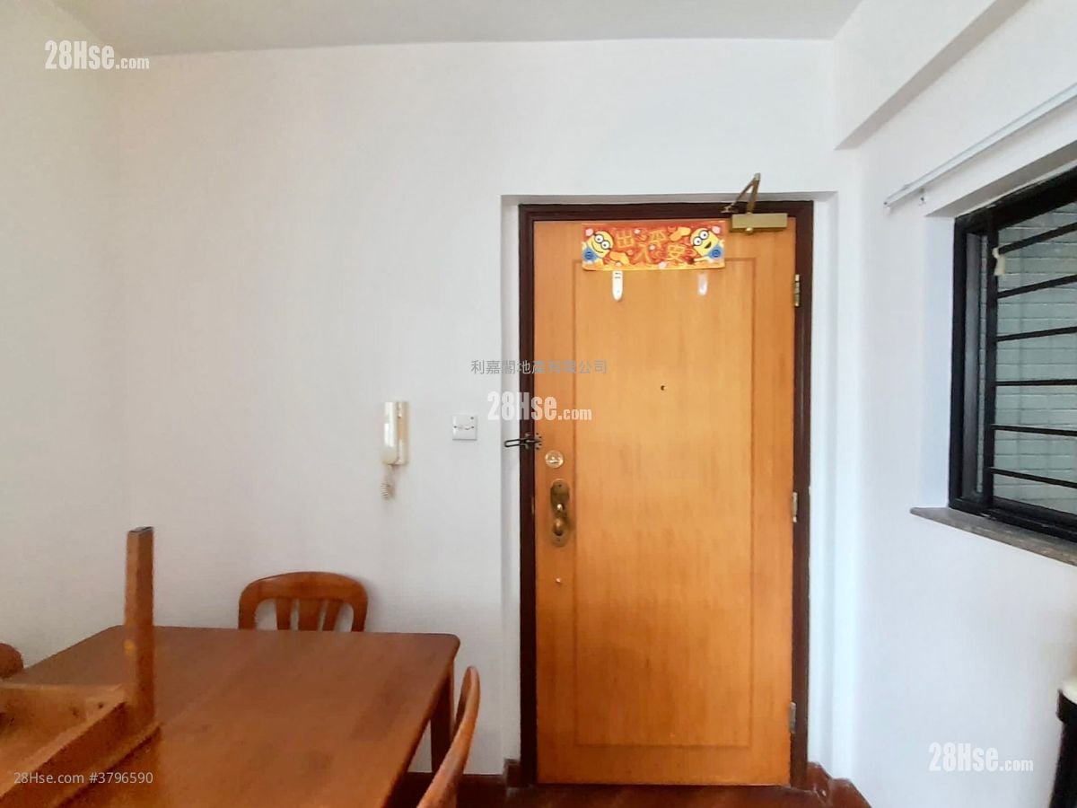 海欣花园 售盘 2 房 463 平方尺