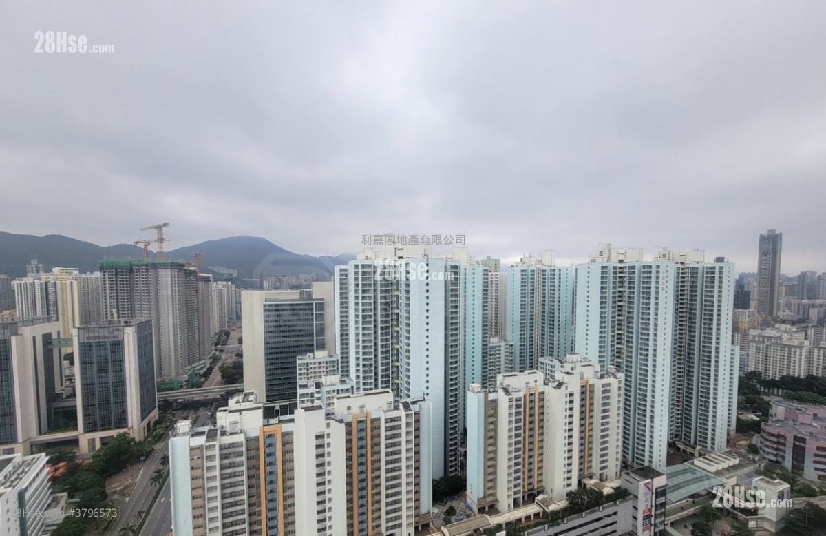 Cullinan West Sell Studio , 1 Bathroom 267 ft²