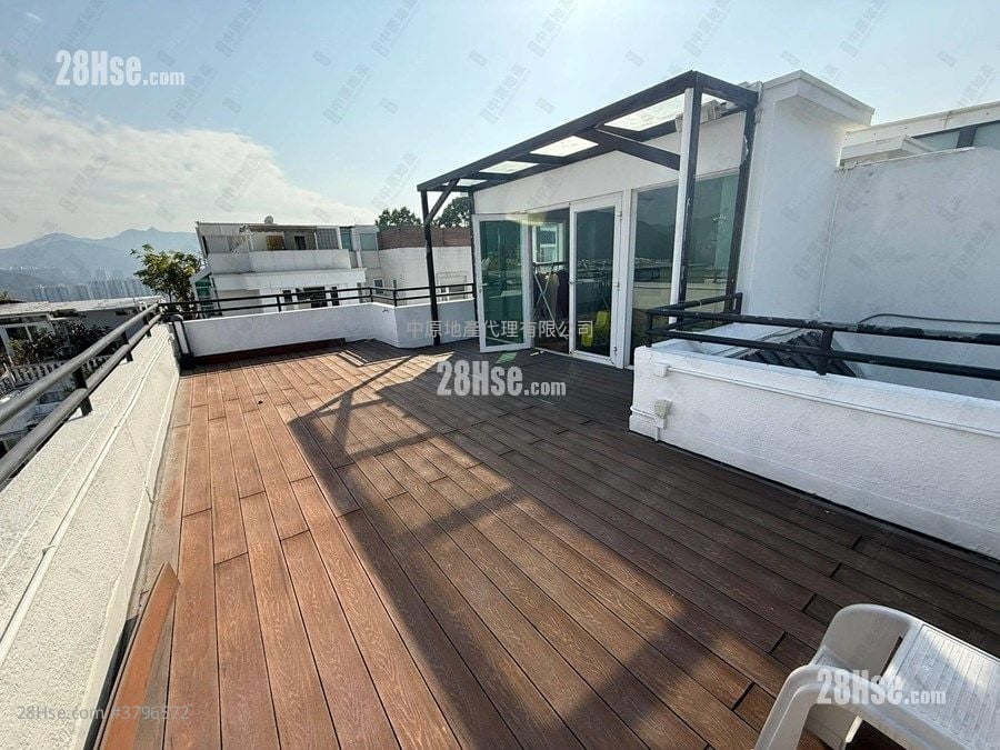 宝柏苑 售盘 5+ 房 1,948 平方尺