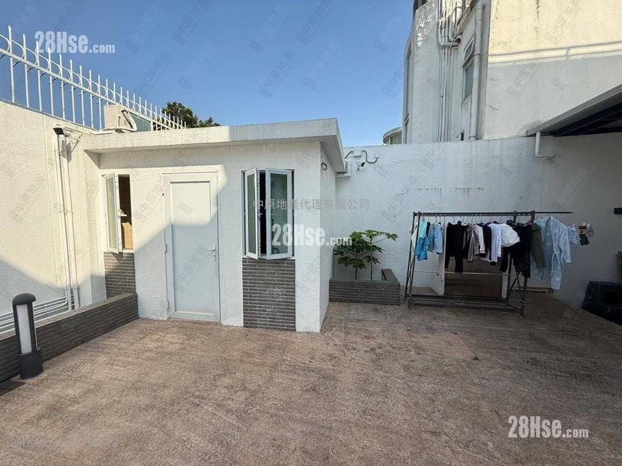 宝柏苑 售盘 5+ 房 1,948 平方尺