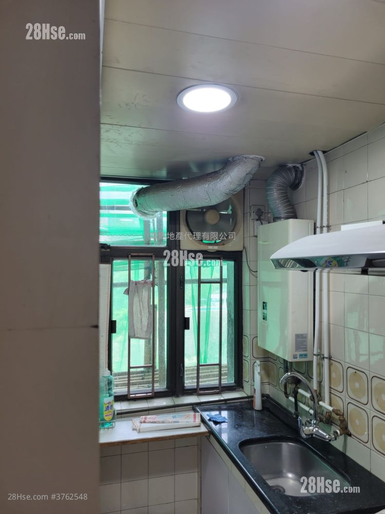 Sui Wo Court Rental 2 Bedrooms , 1 Bathroom 550 ft²