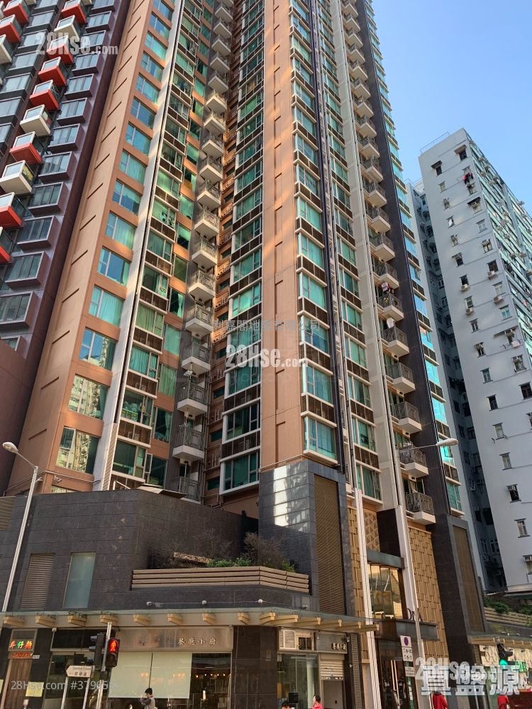 DIVA 售盘 3 房 , 2 浴室 717 平方尺