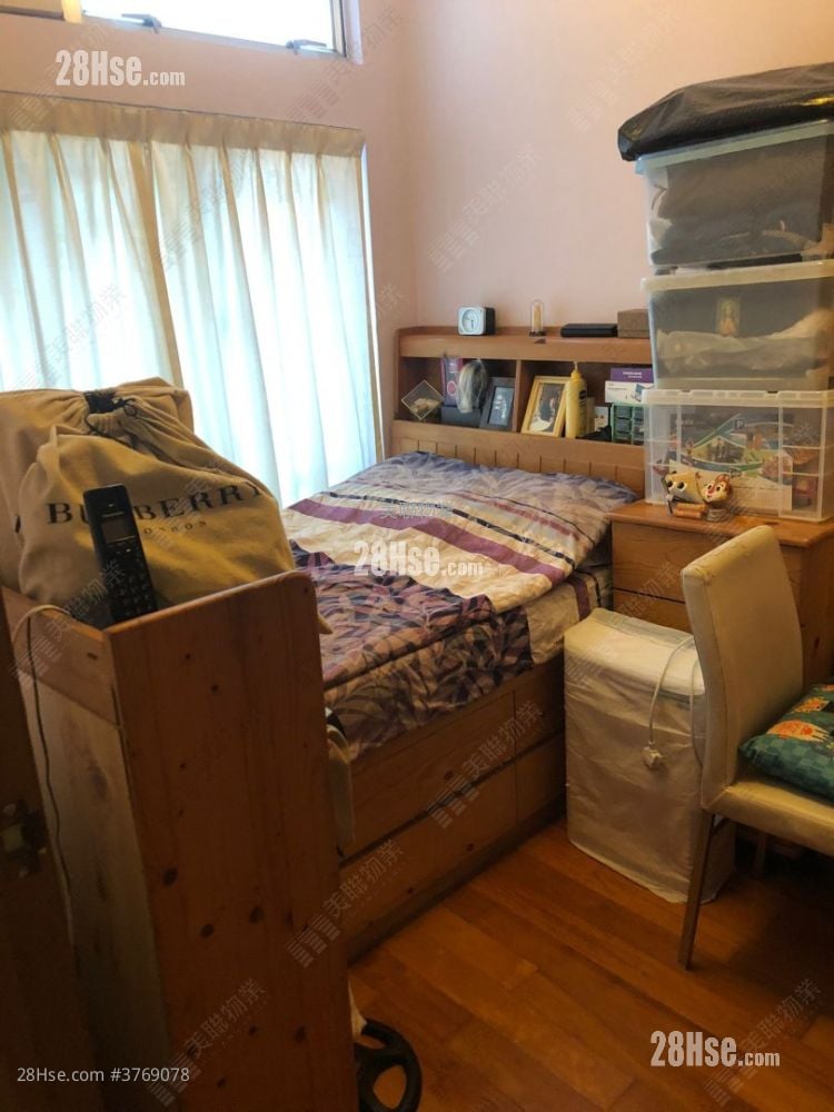 Greenfield Garden Sell 2 Bedrooms , 1 Bathroom 383 ft²