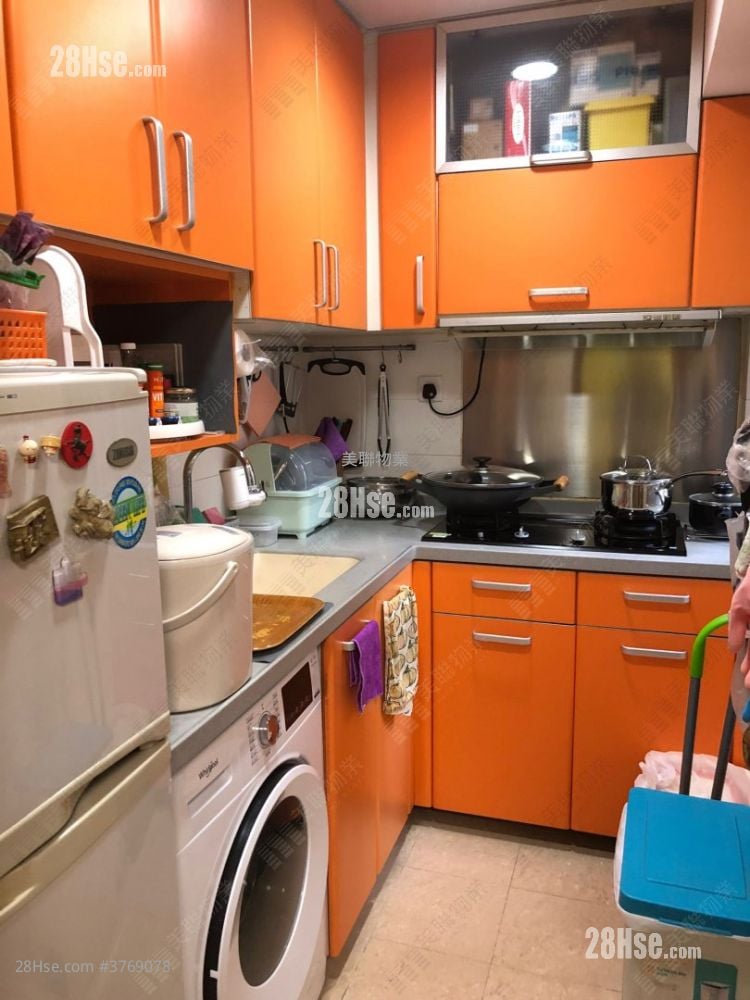 Greenfield Garden Sell 2 Bedrooms , 1 Bathroom 383 ft²