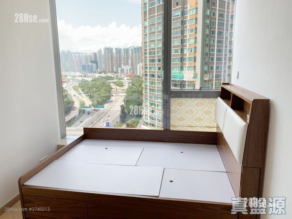 The Cullinan Sell 2 Bedrooms , 2 Bathrooms 635 ft²