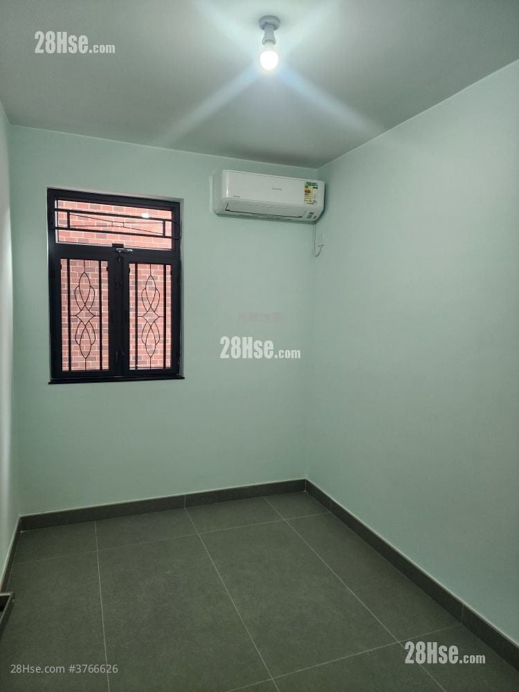 村屋 租盘 2 房 , 1 浴室