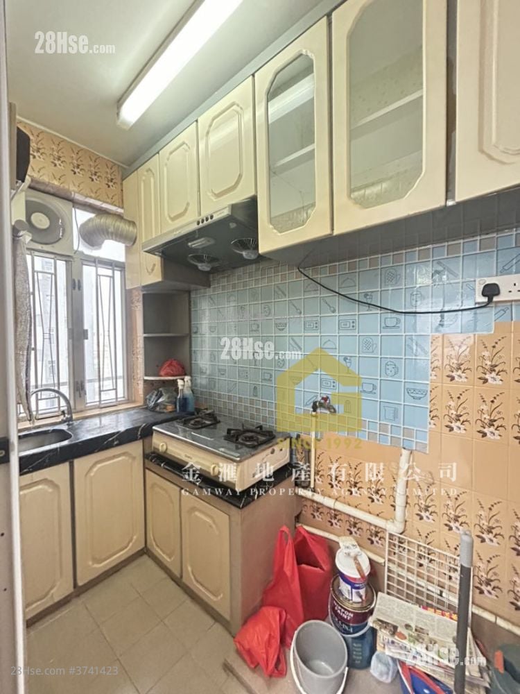 Tropicana Gardens Rental 2 Bedrooms 408 ft²