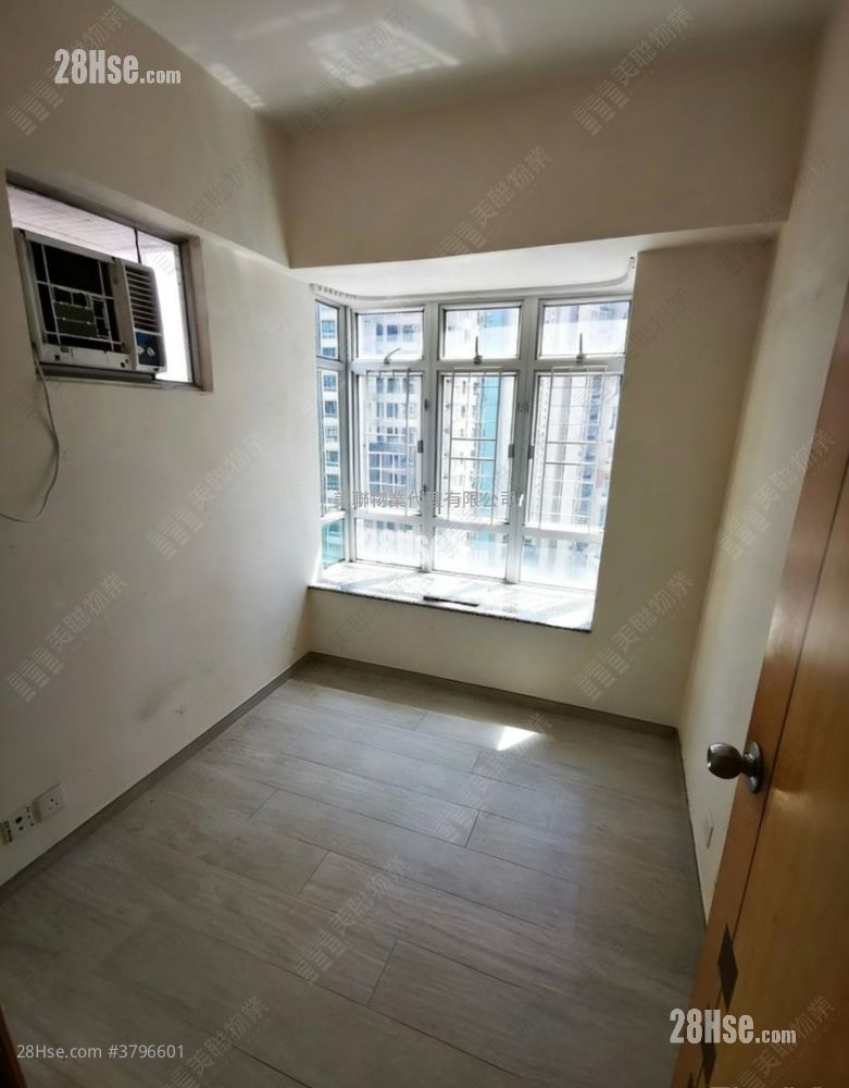 慧安园 售盘 3 房 502 平方尺