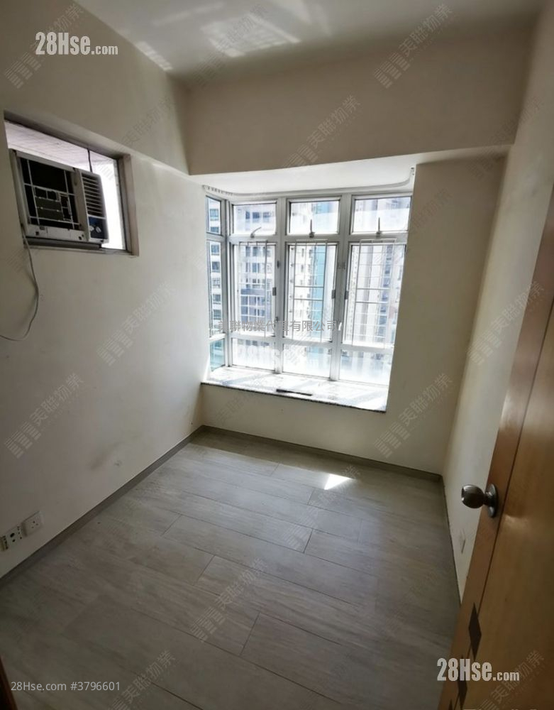 慧安园 售盘 3 房 502 平方尺