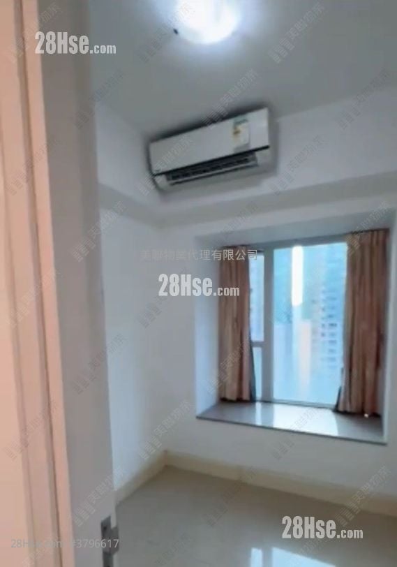 都会駅 售盘 3 房 , 2 浴室 642 平方尺