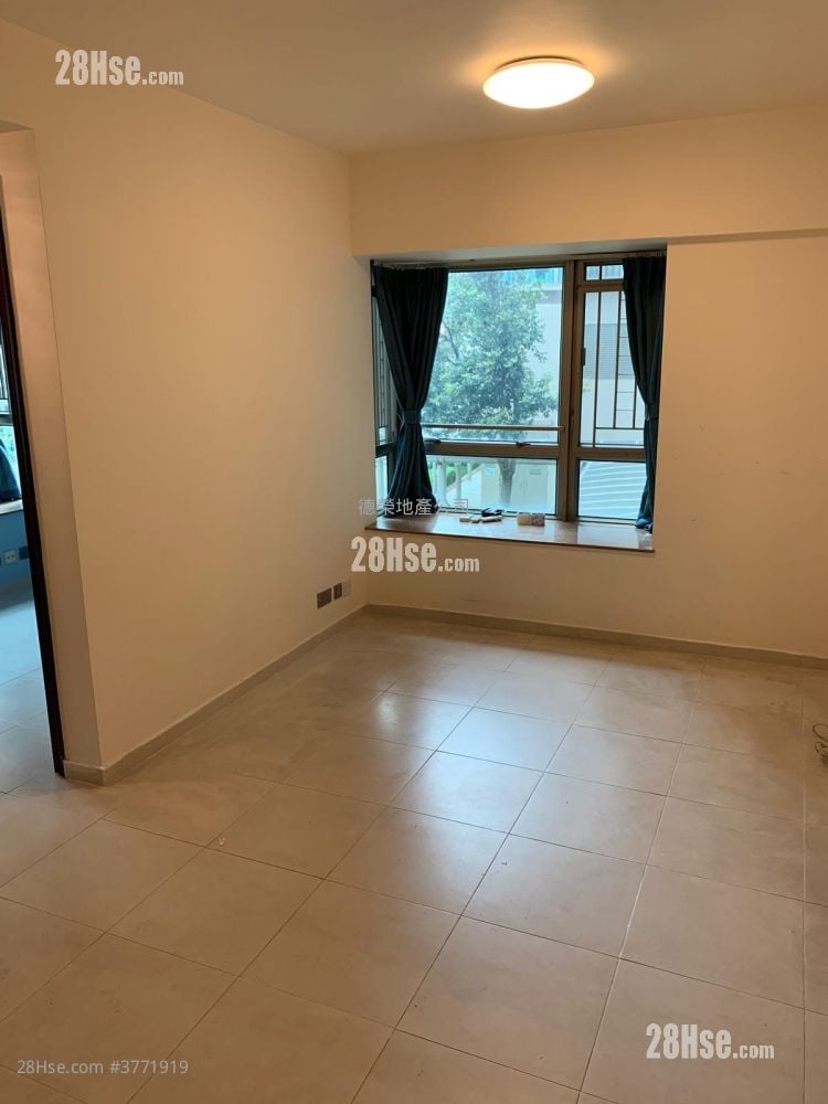 The Parcville Sell 2 Bedrooms , 1 Bathroom 460 ft²