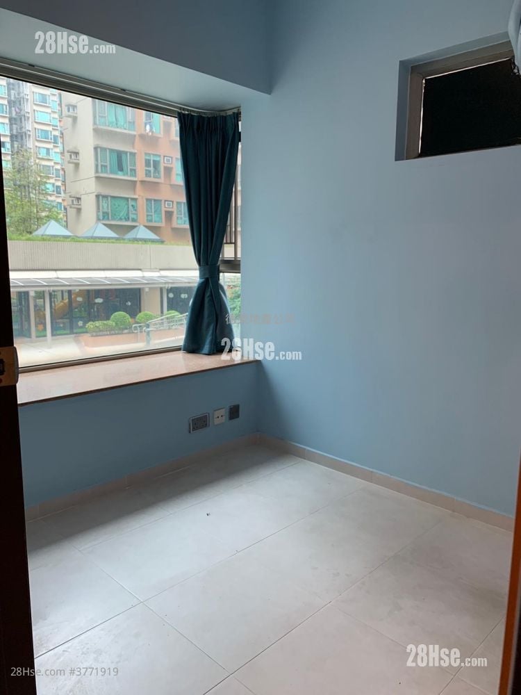 The Parcville Sell 2 Bedrooms , 1 Bathroom 460 ft²