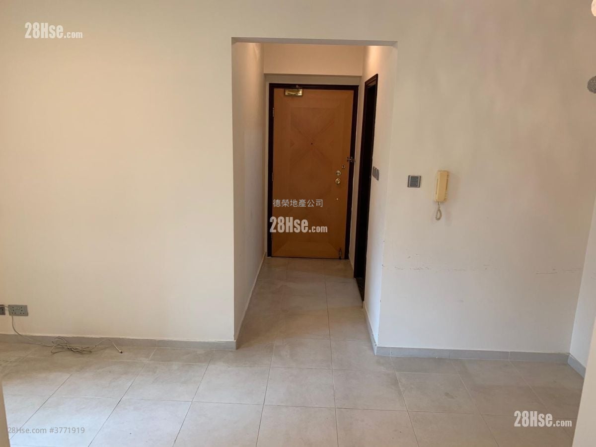 The Parcville Sell 2 Bedrooms , 1 Bathroom 460 ft²