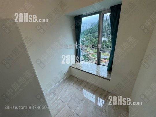 溱岸8号 售盘 3 房 , 2 浴室 737 平方尺