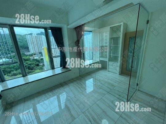 溱岸8号 售盘 3 房 , 2 浴室 737 平方尺