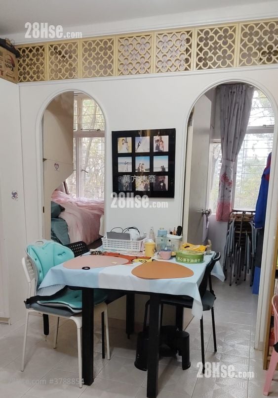 广林苑 售盘 2 房 , 1 浴室 404 平方尺