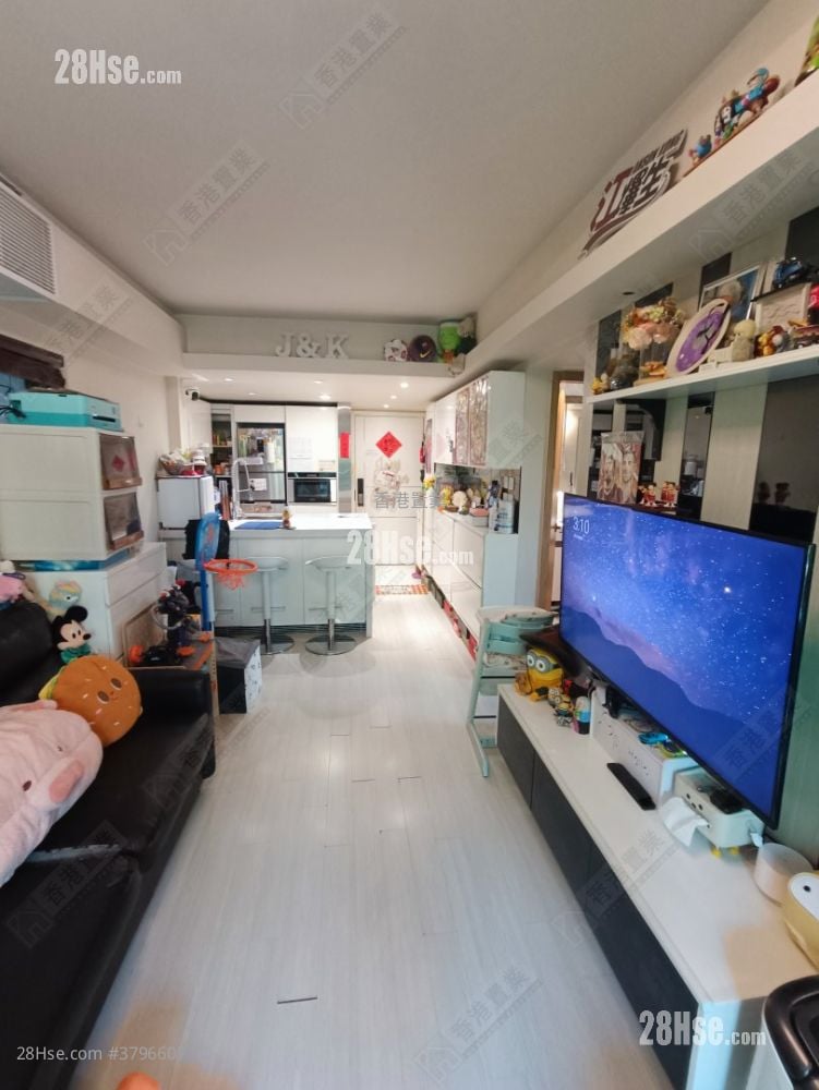 Park Island Sell 2 Bedrooms , 1 Bathroom 532 ft²