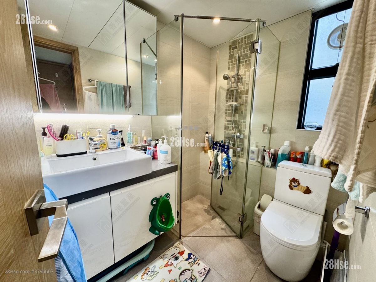 Park Island Sell 2 Bedrooms , 1 Bathroom 532 ft²