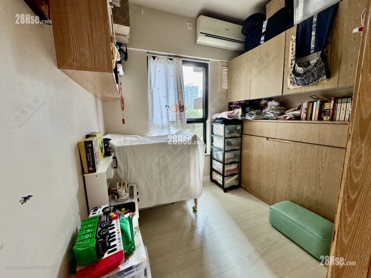 Park Island Sell 2 Bedrooms , 1 Bathroom 532 ft²