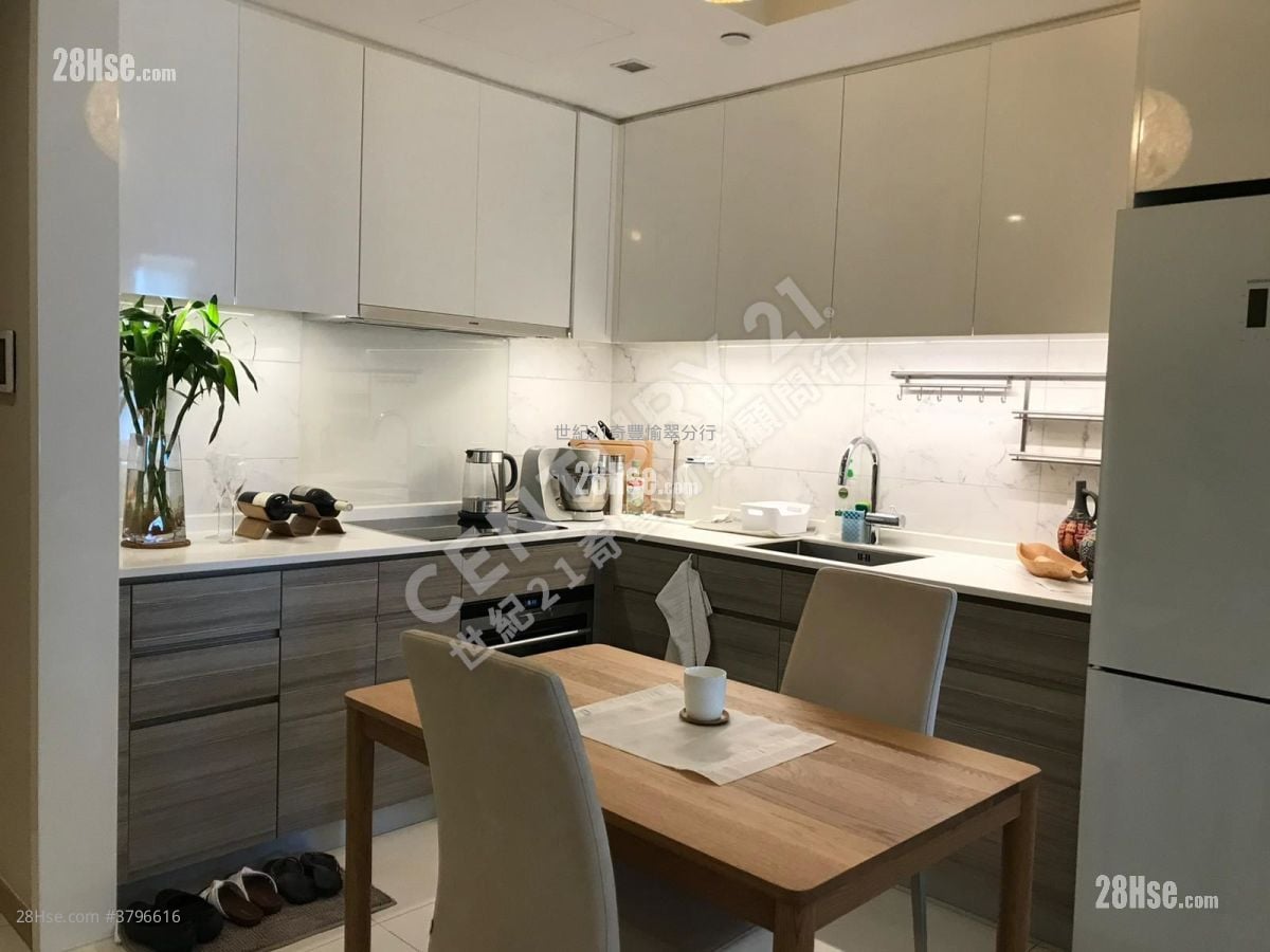 Dragons Range Sell 466 ft²