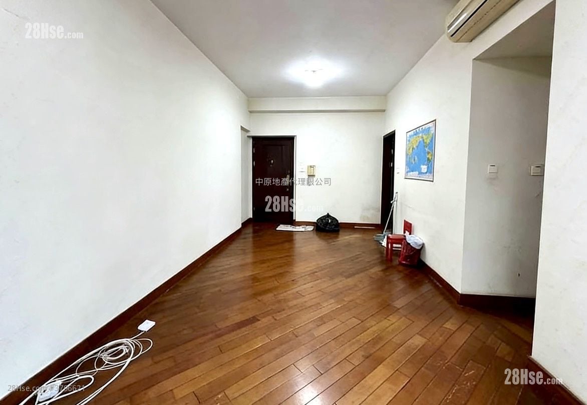 The Palazzo Sell 3 Bedrooms , 2 Bathrooms 696 ft²