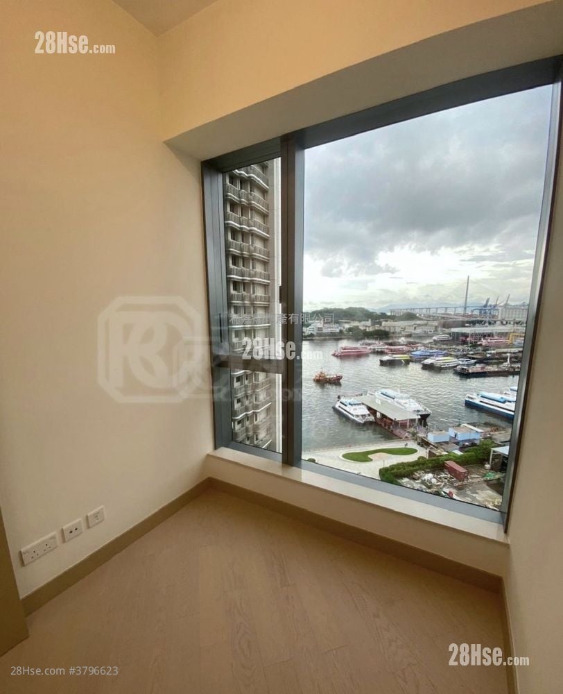 Grand Victoria Sell 2 Bedrooms , 1 Bathroom 448 ft²