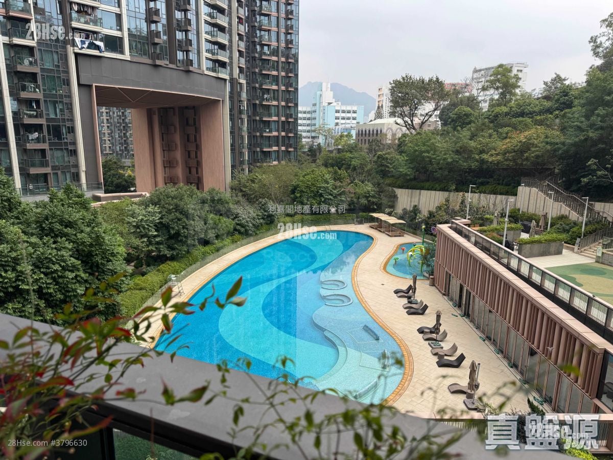 皓畋 租盘 943 平方尺