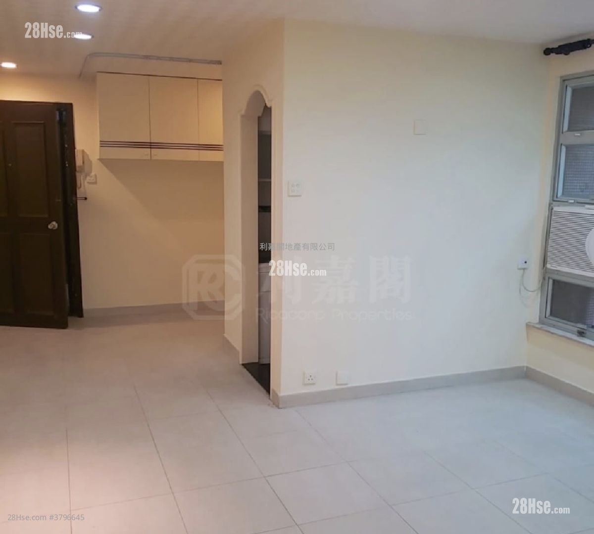 Mei Foo Sun Chuen Sell 1 Bedroom , 1 Bathroom 446 ft²