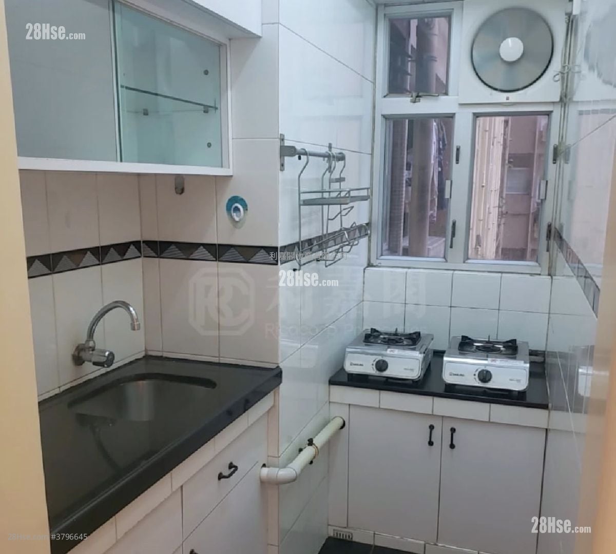 Mei Foo Sun Chuen Sell 1 Bedroom , 1 Bathroom 446 ft²