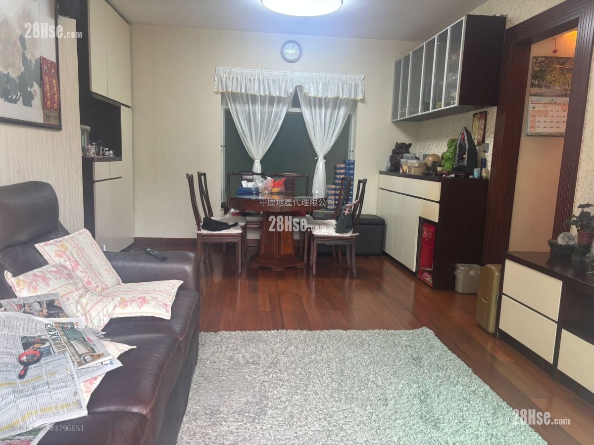 Festival City Sell 4 Bedrooms , 3 Bathrooms 958 ft²