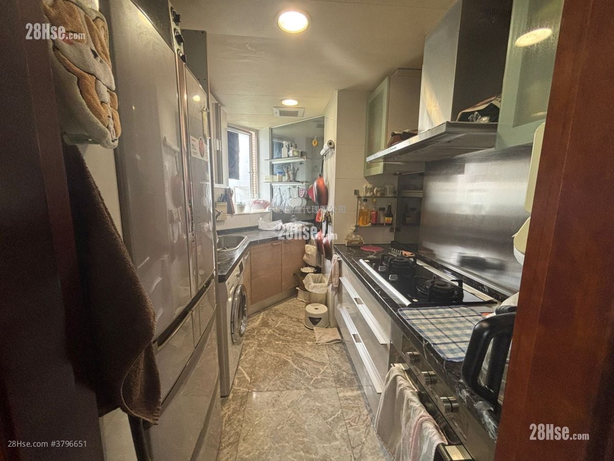 Festival City Sell 4 Bedrooms , 3 Bathrooms 958 ft²