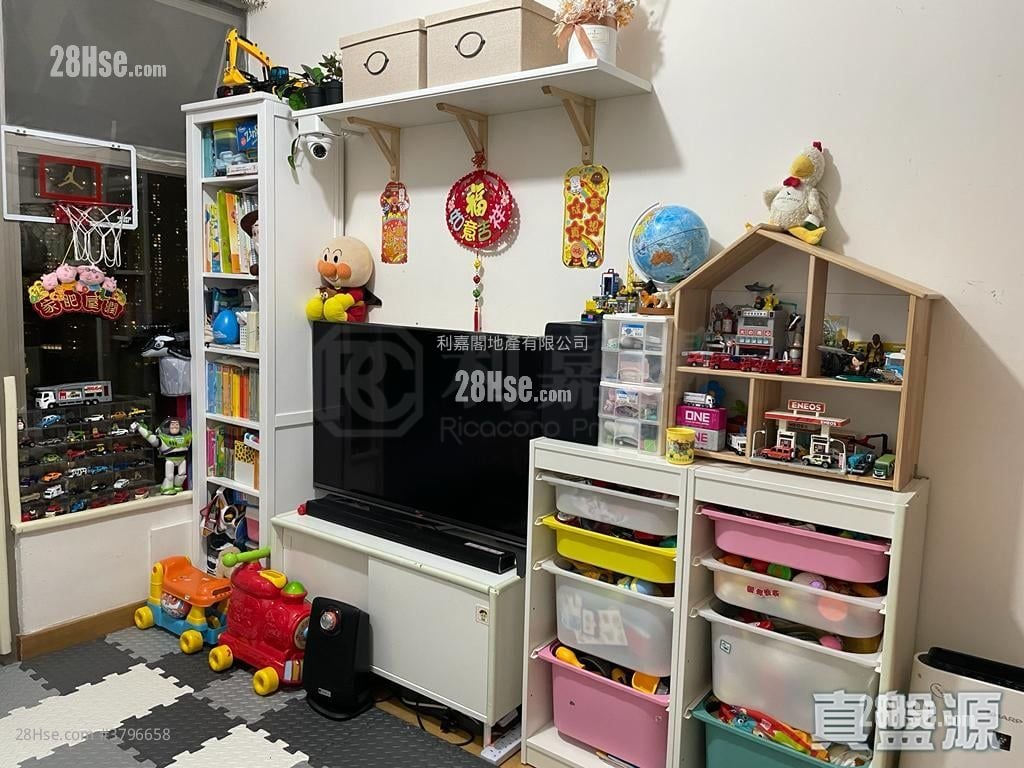 Greenview Villa Sell 1 Bedroom , 1 Bathroom 449 ft²