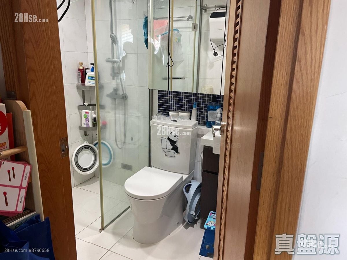 Greenview Villa Sell 1 Bedroom , 1 Bathroom 449 ft²