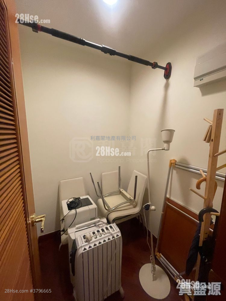 The Arch Rental 1 Bedroom , 1 Bathroom 420 ft²