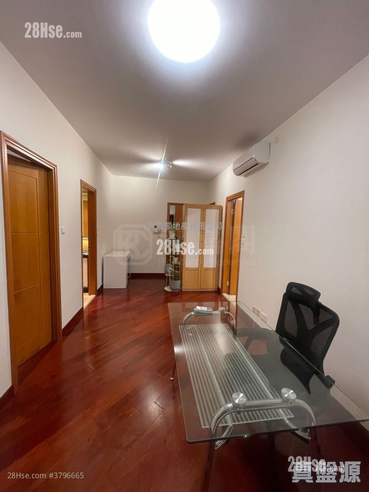 The Arch Rental 1 Bedroom , 1 Bathroom 420 ft²