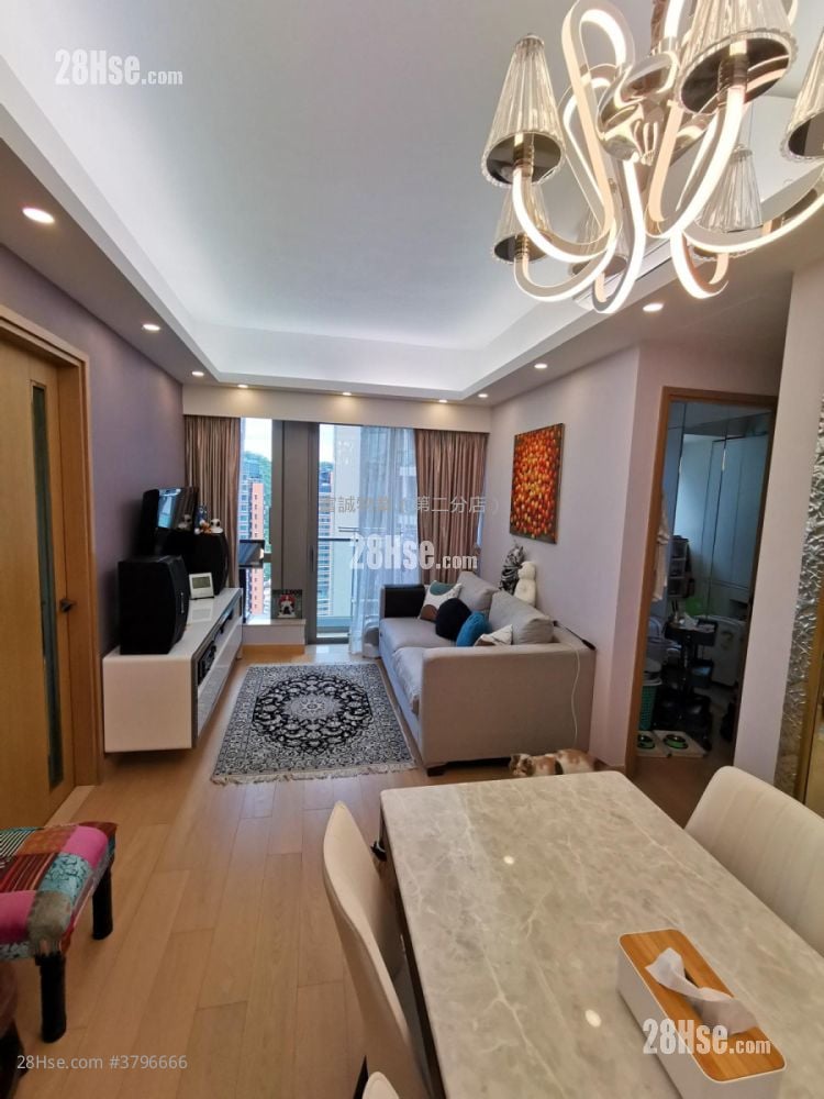 Peninsula East Sell 2 Bedrooms , 1 Bathroom 547 ft²