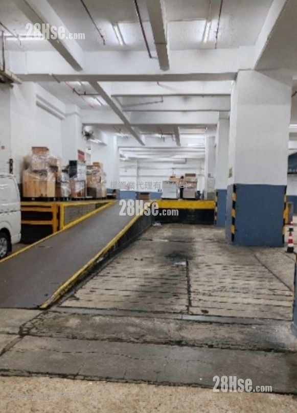 顺丰工业中心 租盘 开放式间隔 , 1 厕所