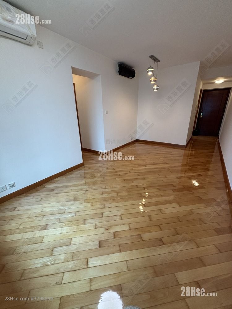 擎天半岛 售盘 3 房 , 2 浴室 757 平方尺