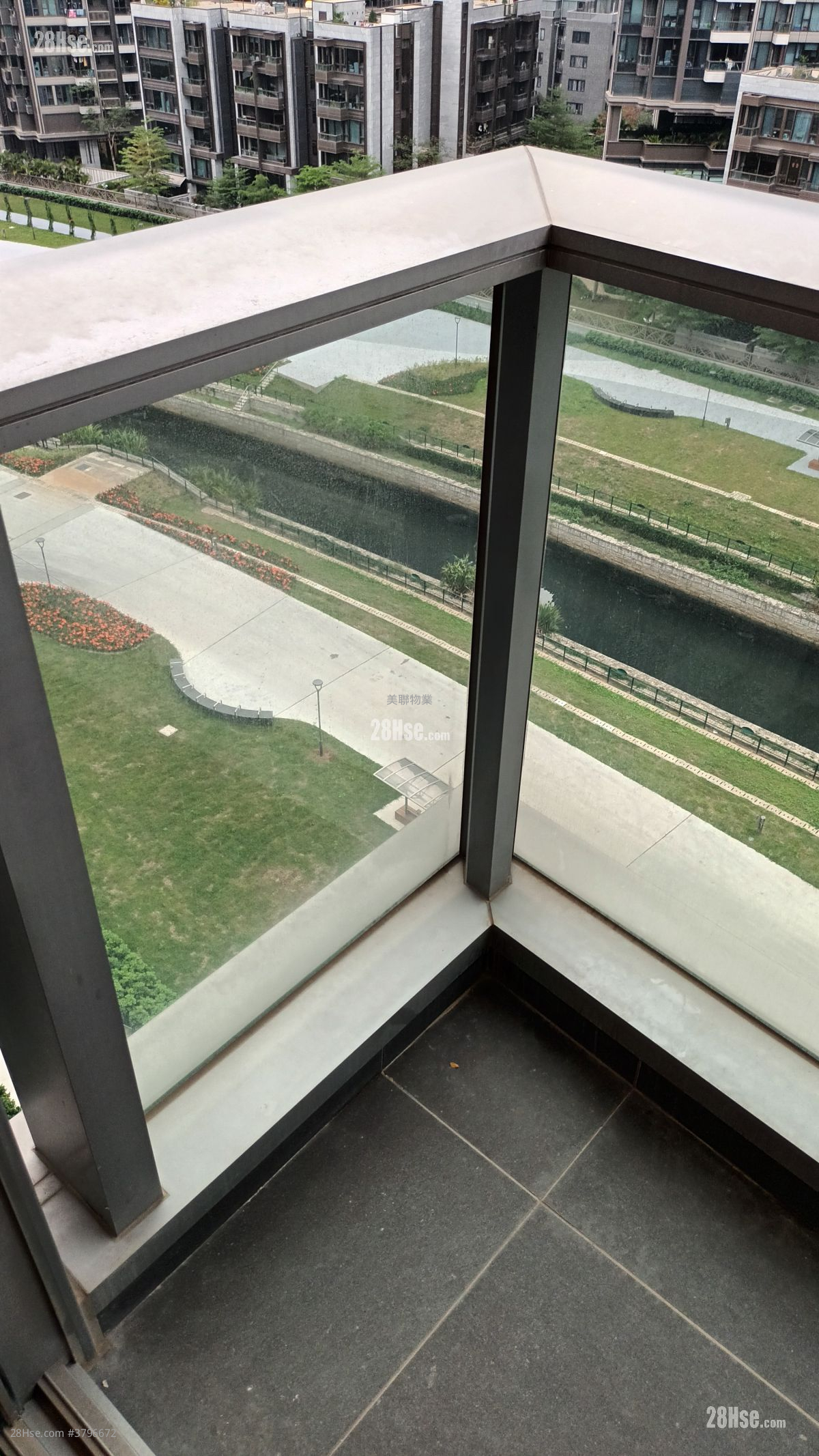 Monaco Rental 2 Bedrooms , 1 Bathroom 446 ft²