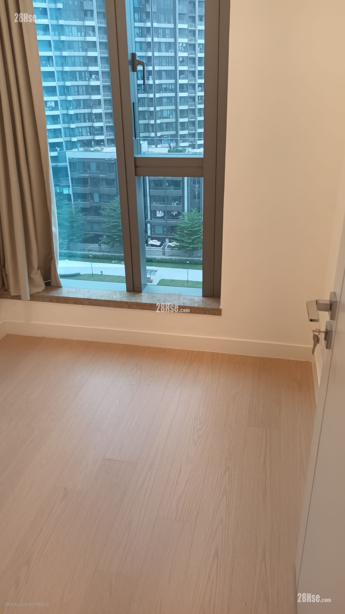 Monaco Rental 2 Bedrooms , 1 Bathroom 446 ft²