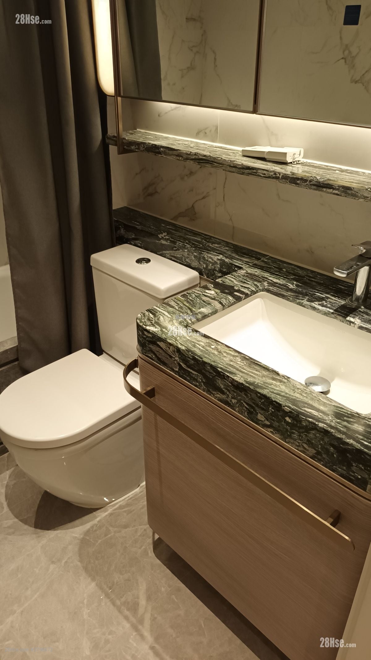 Monaco Rental 2 Bedrooms , 1 Bathroom 446 ft²